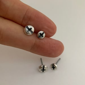 Oxidized Sterling Silver Screw Head Studs • Circle Stud Earrings • Screw Post Earrings
