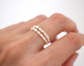 Tiny Freshwater Pearl Ring • 5 Colors Elastic Cord • Pearl Beaded Ring • African Metal Bead • Wedding Gift