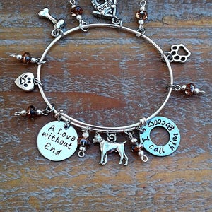 Benutzerdefinierte Boxer Bettelarmband, eine Liebe ohne Ende, personalisierte Hund Hand gestempelt Hund Charm Armband, Armreif, benutzerdefinierte Hund Armreif
