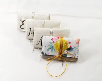 Bridesmaid Gift Set of Four Travel Jewelry Roll Wedding Party Gifts Personalized Bridesmaid Gift Jewelry Roll Organizer Jewelry Roll Pouch