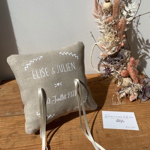Customizable wedding ring cushion in natural linen, wedding cushion, wedding ring cushion, linen wedding cushion, wedding cushion, wedding gift