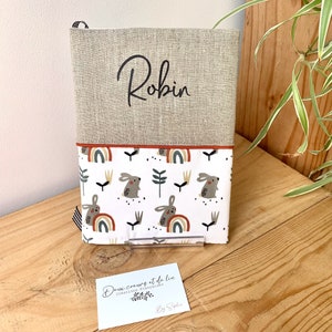 Funda de registro sanitario personalizada en lino con conejos, registro sanitario personalizado, registro sanitario arcoíris, regalo de nacimiento mixto