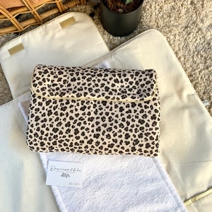 Cambiador nómada de gasa doble de leopardo, cambiador de viaje, cambiador nómada, cambiador, regalo de nacimiento