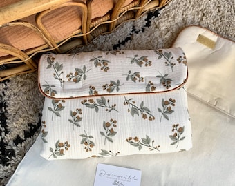 Portable double gauze floral changing mat, travel changing mat, portable changing mat, changing mat, baby gift