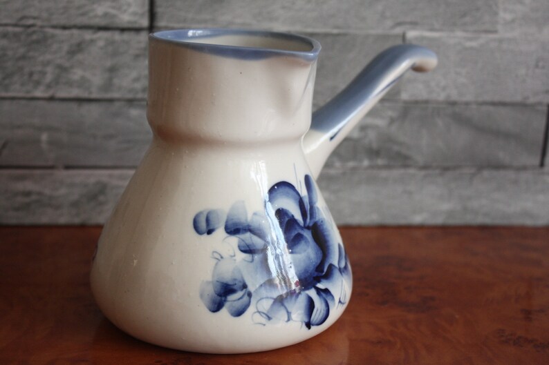 Gzhel Porcelain Coffee Maker 1970s Vintage Porcelain Russian Handmade Vintage Turkish Coffee Pot Soviet Vintage Porcelain USSR