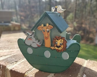 1996 Vintage! Noah's Ark Handcrafted Birdhouse - Indoor Collectible Art Gift