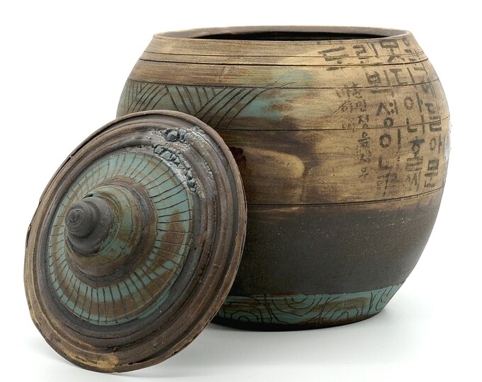 Unique ceramic art decor and homeware von MiaeKimCeramics auf Etsy