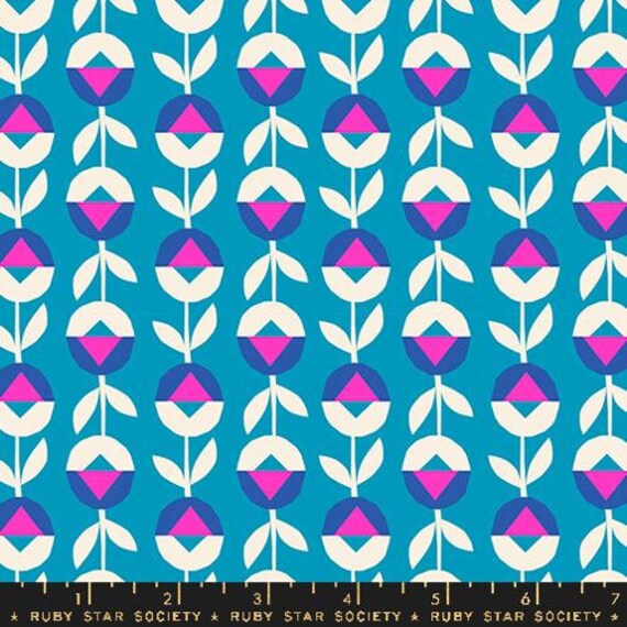 Eye Candy: Flower Chain in Cerulean Eye Candy: Flower Chain in Cerulean