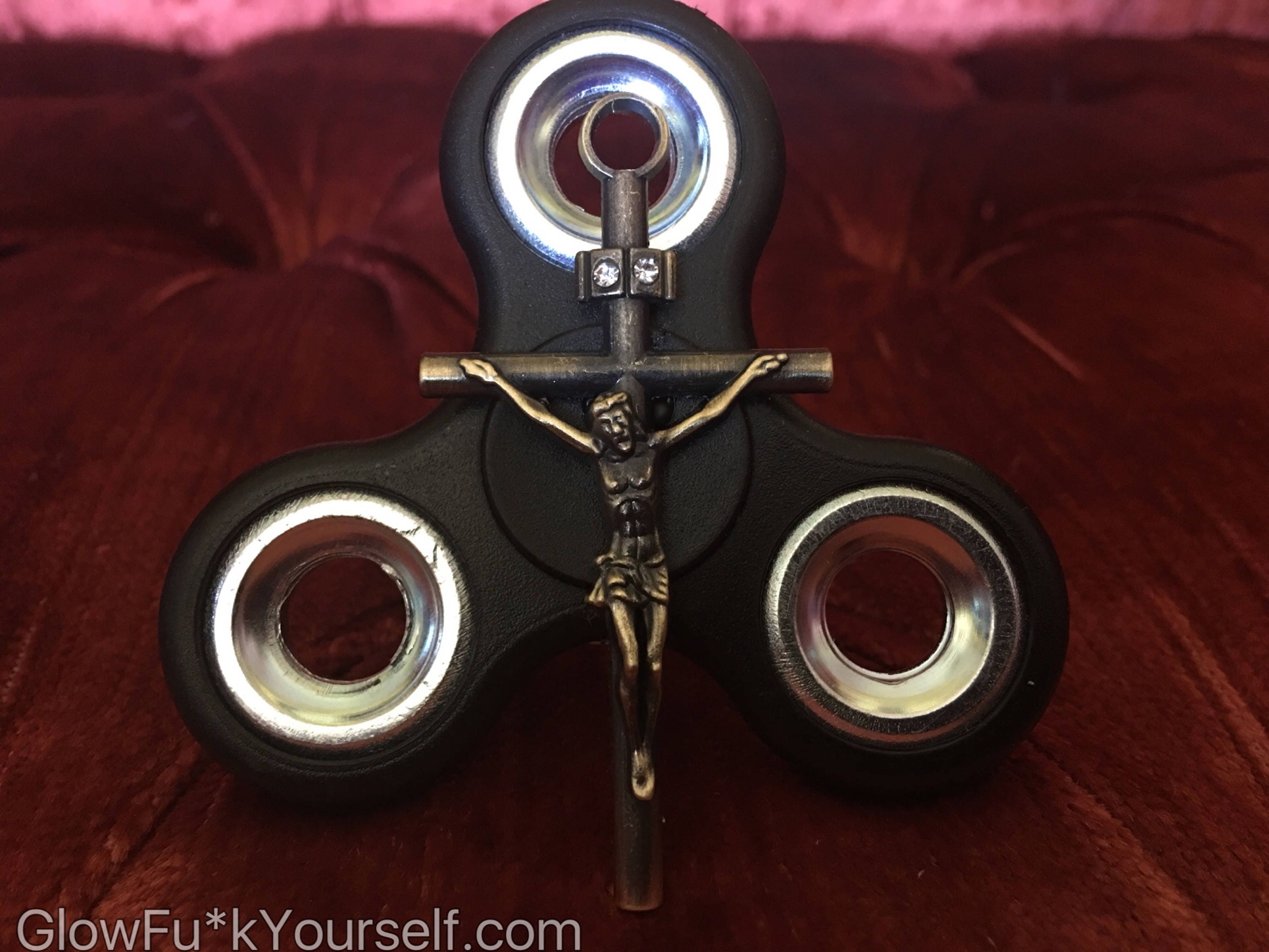 Jesus Christ, Fidget Spinner, stay focused on he who died for our spins!