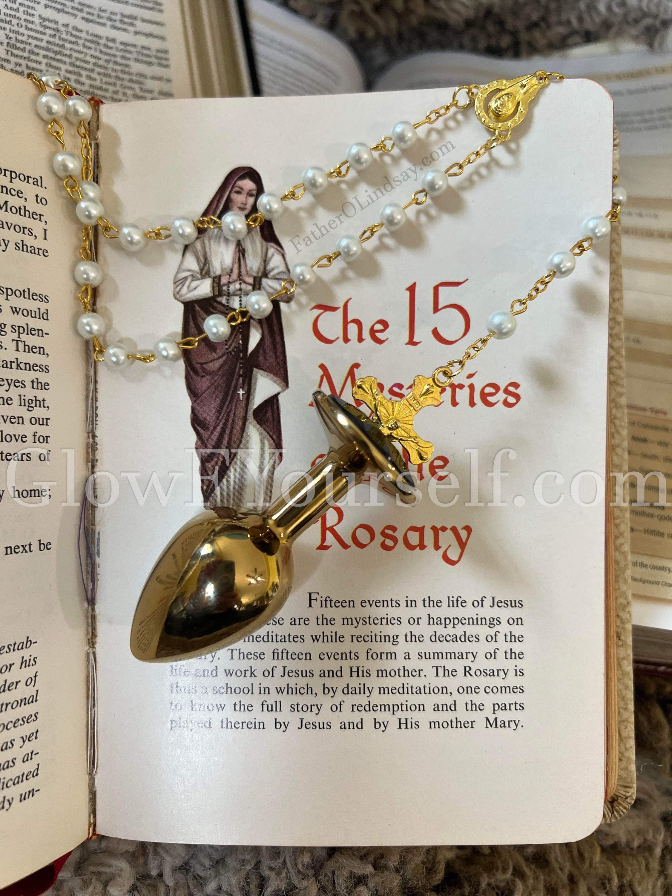 Jesus Christ Golden Rosary Buttplug Ride the Face of Christ - Etsy New  Zealand