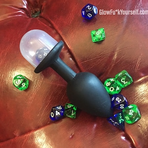 D20 twerk-o-matic booty dice butt plug Mature adult role play D&D gamer table top rpg tail silicone party toy adhd fidget sexy nerd image 1