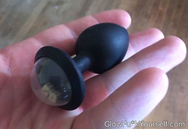 Gasmask penis attachment Teen sex vid runners