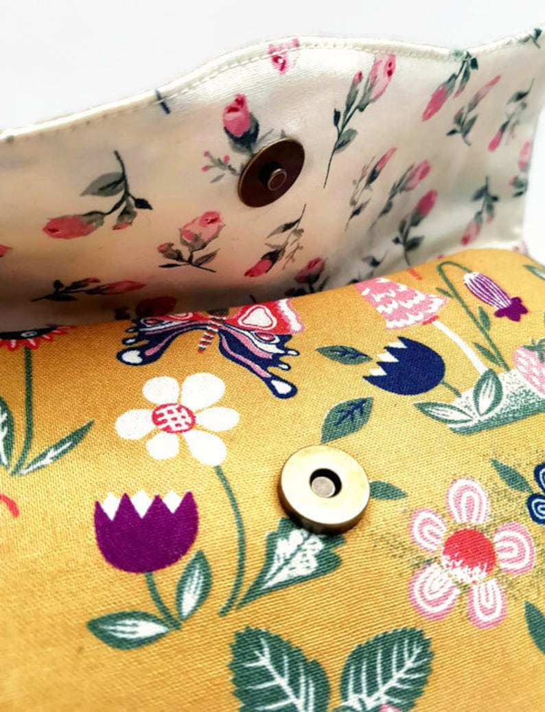 Gifts for girls Small make up pouch Floral coin pouch Mustard floral purse Make up holder Snap pouch Credit card holder Floral purse