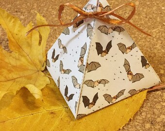 Bat Trick-or-treat Box! Printable, Halloween Goody Bag, Halloween candy gift box