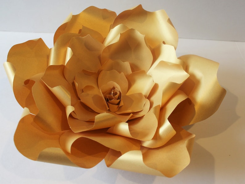 Gold Giant Paper Flower , Paper Backdrop ,wedding Flower Backdrop