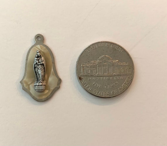 Saint Anne religious medallion, religious pendant… - image 5
