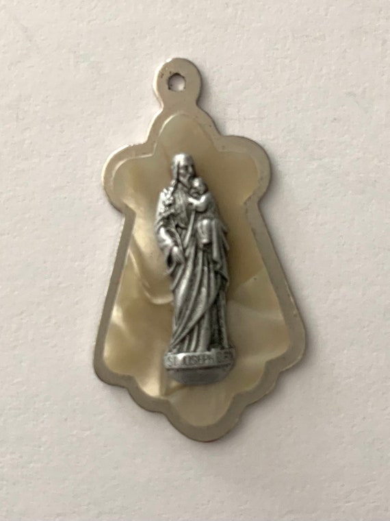 Saint Joseph pendant, Patron Saint religious meda… - image 2