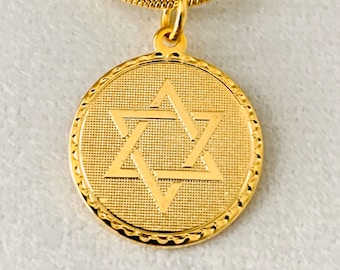 Star of David pendant, Shield of David pendant, Jewish faith pendant, 14k gold plated 3/4" pendant with a 14k gold plated snake chain