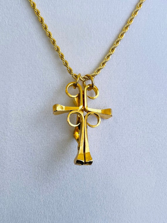 Horseshoe nail crucifix, heavy metal worked gold … - image 4