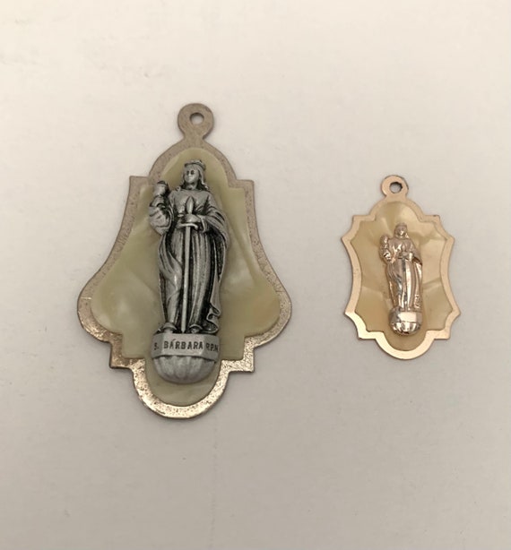 Saint Barbara pendant, Great Martyr Barbara, Patro