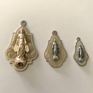 Immaculate Virgin Mary medallion, Immaculate Mary medallion, Vintage Patron Saint religious pendant, German made celluloid pendant
