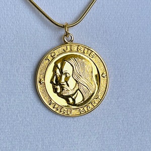 To Jesus thru Mary pendant, religious pendant, Christian pendant, 1 1/8” gold plated pendant with a gold filled snake chain