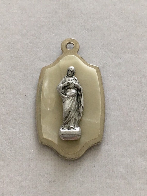 Cor Jesu religious medallion, Jesus Sacred Heart … - image 4