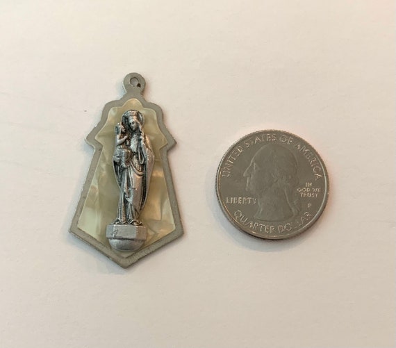 Saint Anne religious medallion, religious pendant… - image 4