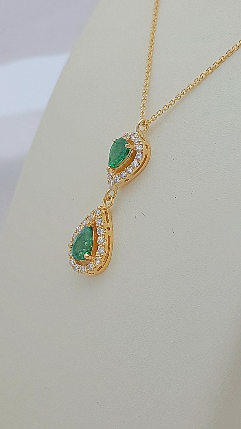 Natural emeralds and diamonds pendant necklace in 18k yellow | Etsy