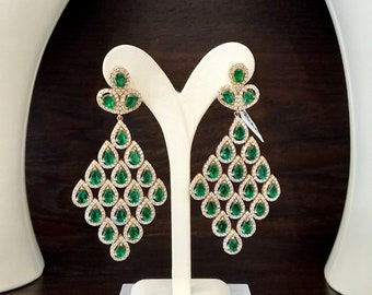 Emerald and diamond, Amazing big chandelier earrings in 18k yellow gold