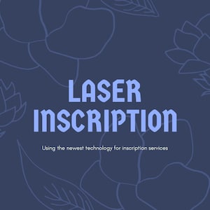Puede incluir: Fondo azul oscuro con texto azul claro que dice "LASER INSCRIPTION". El texto está centrado y rodeado de arte lineal floral. Debajo del texto está la frase "Using the newest technology for inscription services".