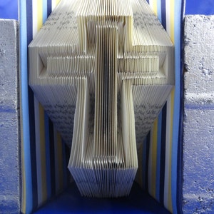 Origami Book Folding Pattern DIY Cross 247 Folds with Free Heart Pattern