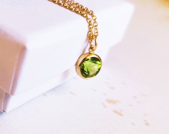 Peridot Necklace,  Gold Pendant, August Birthstone, August Birthday, Peridot Jewelry, Gold Necklace, Gemstone Necklace, Gifts for her.