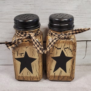 Primitive Salt and Pepper Set Crackle Painted Tan with Black Stars Hand Painted Salt and Pepper Set
