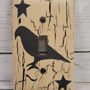 Primitive Crackle Tan with Black Crow Star Hand Painted Single Light Switch Wall Plate