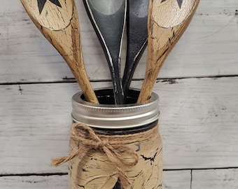 Primitive Hand Painted Crackle Tan with Black Star Mason Jar, Wood Utensils  Country Farm Decor