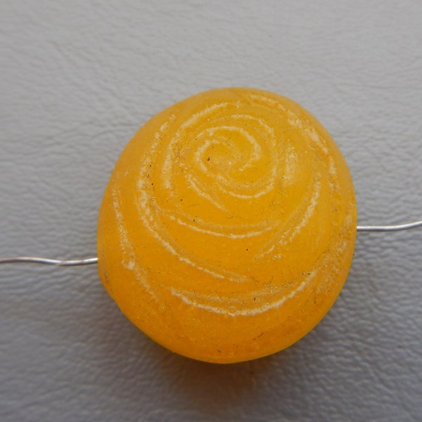 Large Vintage Pate de Verre Glass Rose Bead  DS 2615, 2617