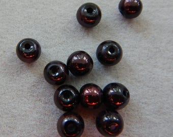 Small opaque metallic finish purple rounds DS 3304