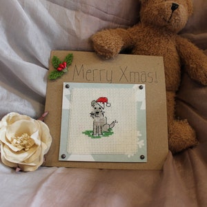 Tarjeta de Navidad con terrier Tarjeta para amantes de los perros grises Tarjeta de Feliz Navidad con perro marrón Tarjeta con terrier de frontera Punto de cruz hecho a mano Mensaje personal Envío directo