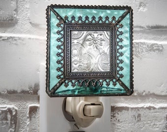 Night Light Decorative Turquoise Blue Stained Glass Home Decor Bathroom Bedroom Baby Gift Girls Room Nursery Kitchen Wall Plug In  Ntl 166