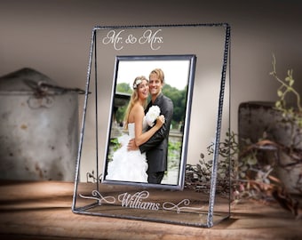 Wedding Picture Frame Mr & Mrs Personalized Photo Frame Engraved Glass Customized Gifts for Couples Wedding Engagement Gift EP503