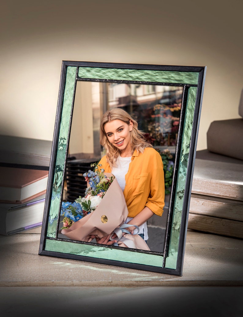 Green Glass Picture Frame Graduation Gift For Her Birthday Anniversary School Colors Stained 5x7 Easel Back Photo Pic 364 57hv