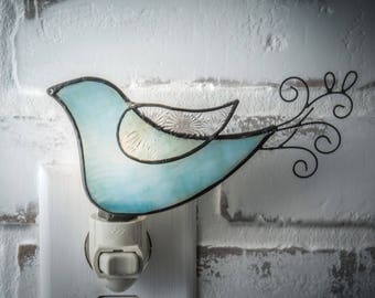 Bird Night Light Blue Green Stained Glass Decorative Bedroom Bathroom Kitchen Nursery Home Decor Nature Inspired Accent NTL 188