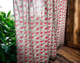 Pastellgrüne und fuchsiafarbene geblümte Vorhänge, grün rosa geblümte Schlafzimmervorhänge, geblümte Wohnzimmervorhänge, leichte, luftige Blumenvorhänge