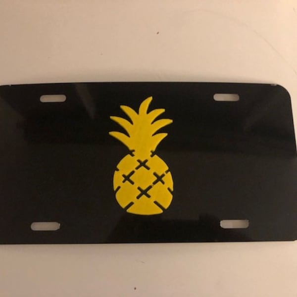 Pineapple in 3D  - Black with Yellow License Plate INSERT- I love Hawaii Kokopelli Hawaiian Tribal