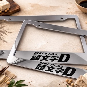 Initial D Racing AE86 - Chrom mit Farben Kennzeichenrahmen -Menge 2 - Jdm Classic HachiRoku Tofu Lieferung