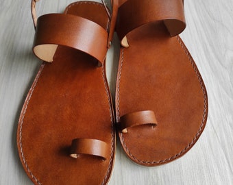 Sandales aux pieds nus, sandales personnalisées, sandales en cuir pour femmes, sandales larges, chaussures minimalistes, sandales aux pieds nus durables, sandales à lanières
