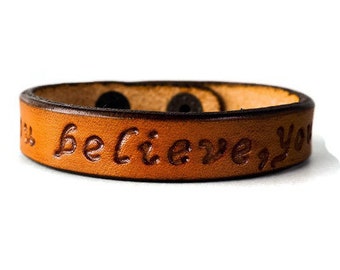 Mens personalized leather bracelet , Handwritten bracelet, Father in law gift, Step dad gift, Wedding party gift