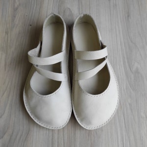 White leather women barefoot shoes, Custom size Barefoot flats, Ballet shoes, Women Wide toe box shoes, Minimalist shoes for bride image 2