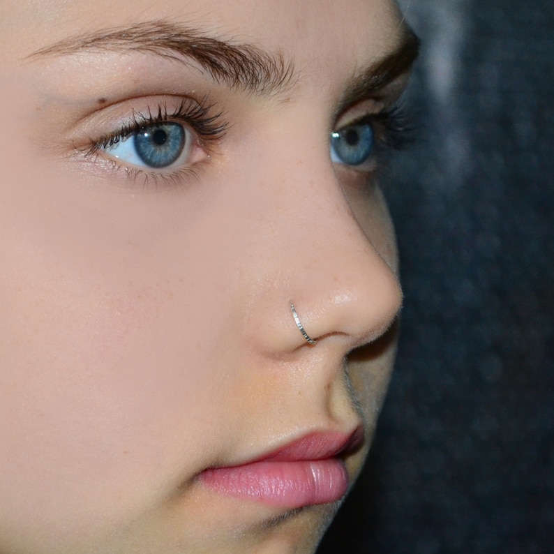 Textured Fake Lip Ring / Silver Faux Lip Piercing Hoop Gold Etsy Norway